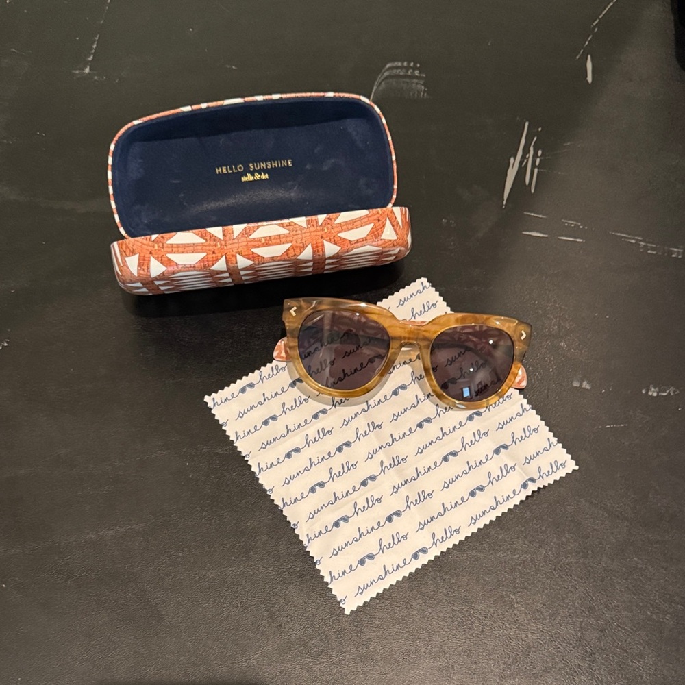 Stella & Dot Hello Sunshine sunglasses.